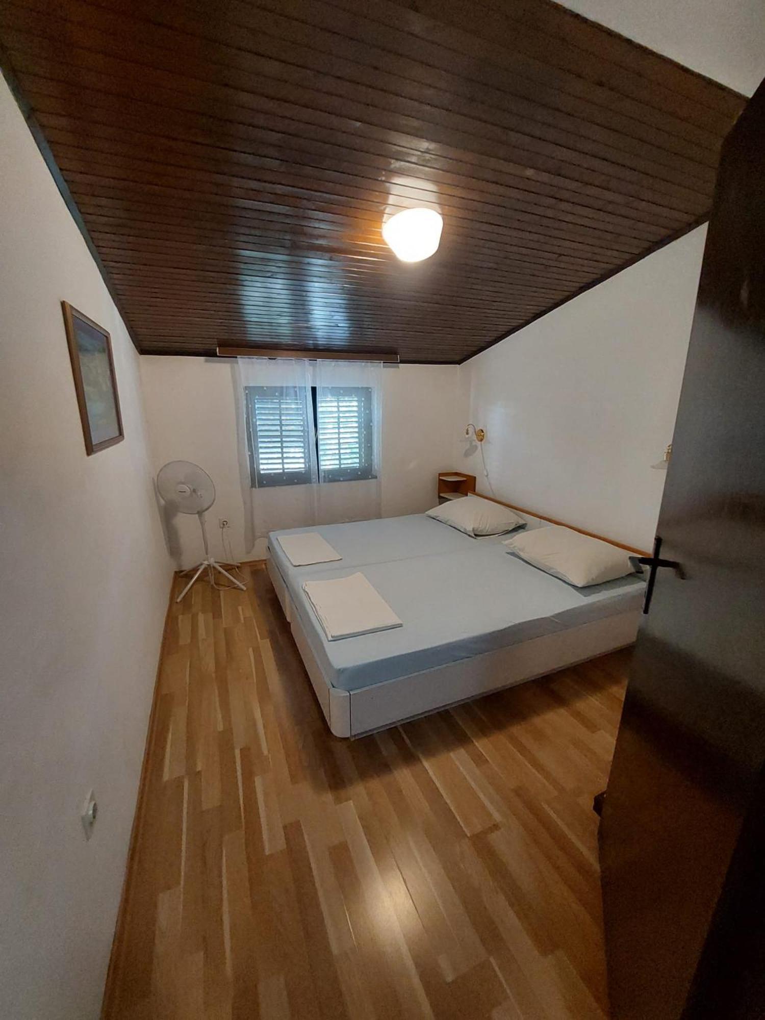 Apartmani Vuksanovic Паг Екстер'єр фото
