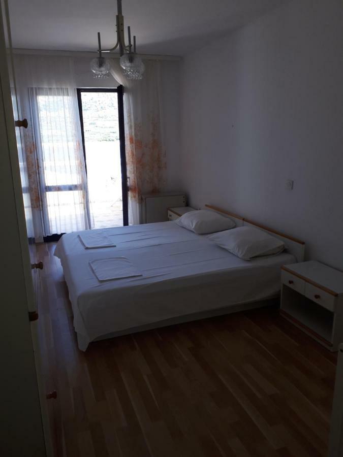 Apartmani Vuksanovic Паг Екстер'єр фото
